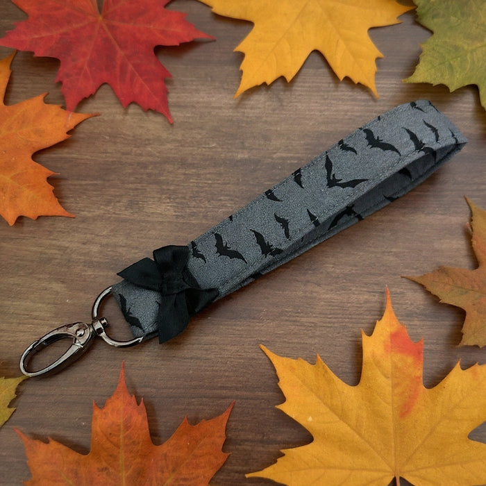 Lanyard Bats Keyring Gray