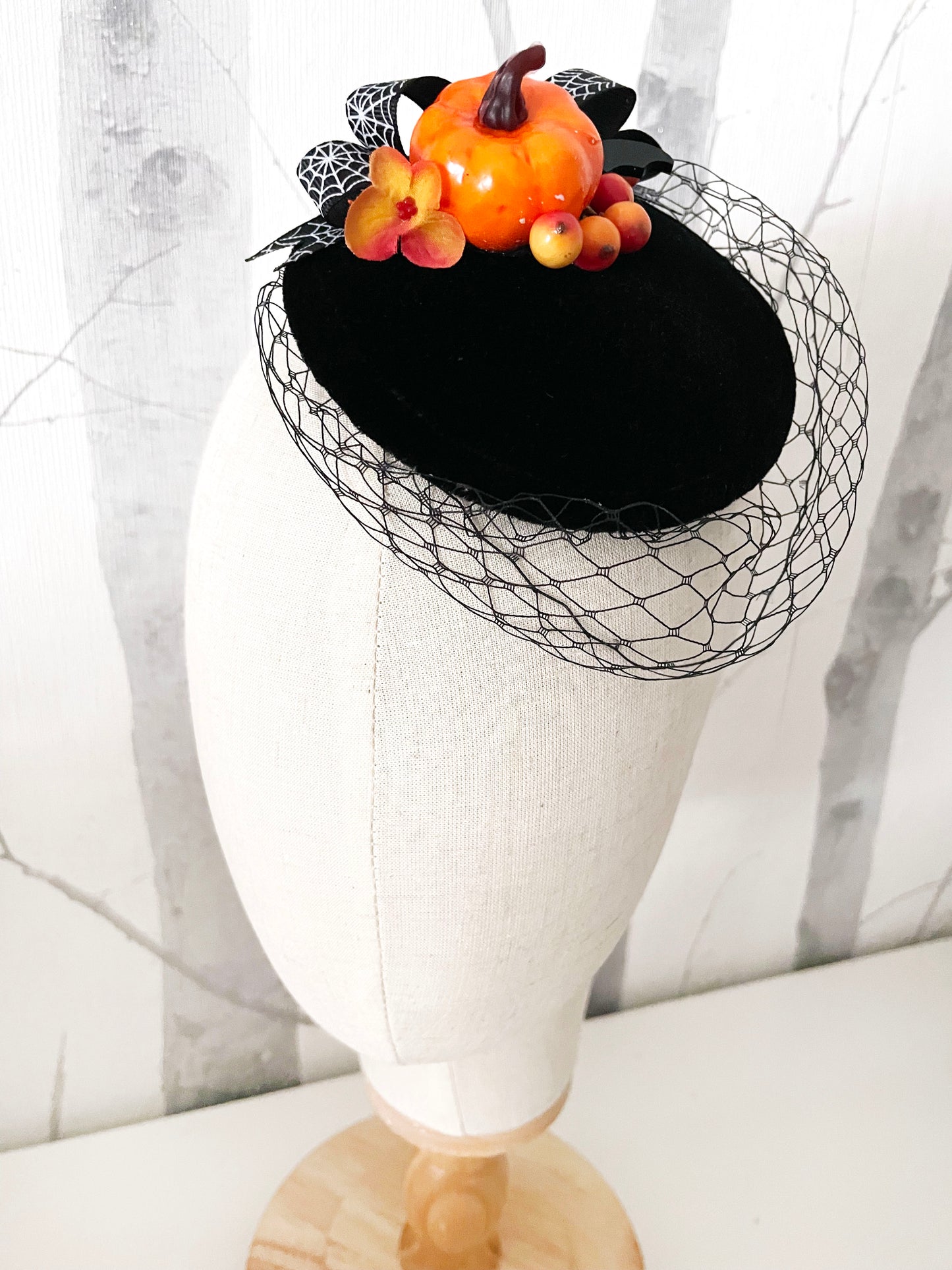 Fascinator Herbstliebe Headpiece Samt Halloween
