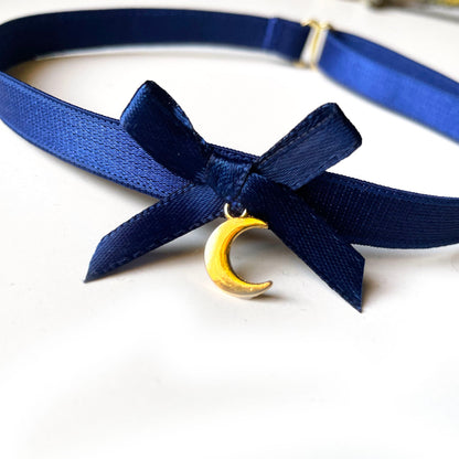 Choker Celestial Moon Halsband dunkelblau gold